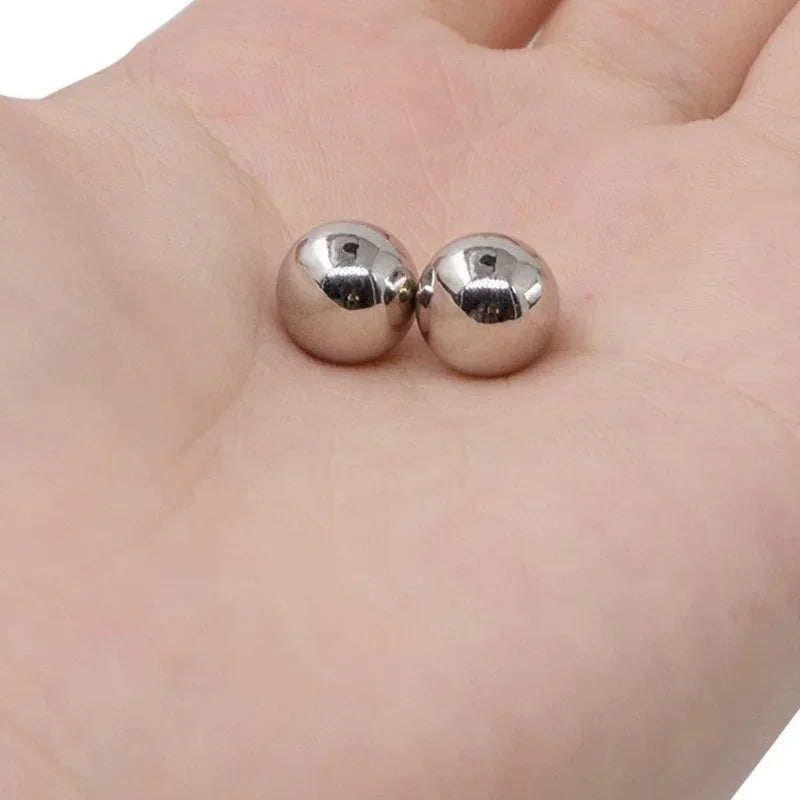 2Pcs Nipple Clip and Studs Magnet Orbs Personal Fake Nipple Piercing Ring Powerful Magnet Non Piercing Giant Magnet Balls Women