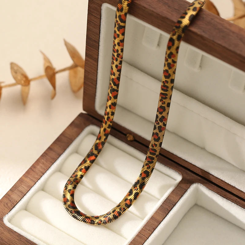 EILIECK 316L Stainless Steel Fashion Snake Pattern Chain Necklace For Women Daily Wear Trendy Neck Chain Waterproof Jewelry Gift