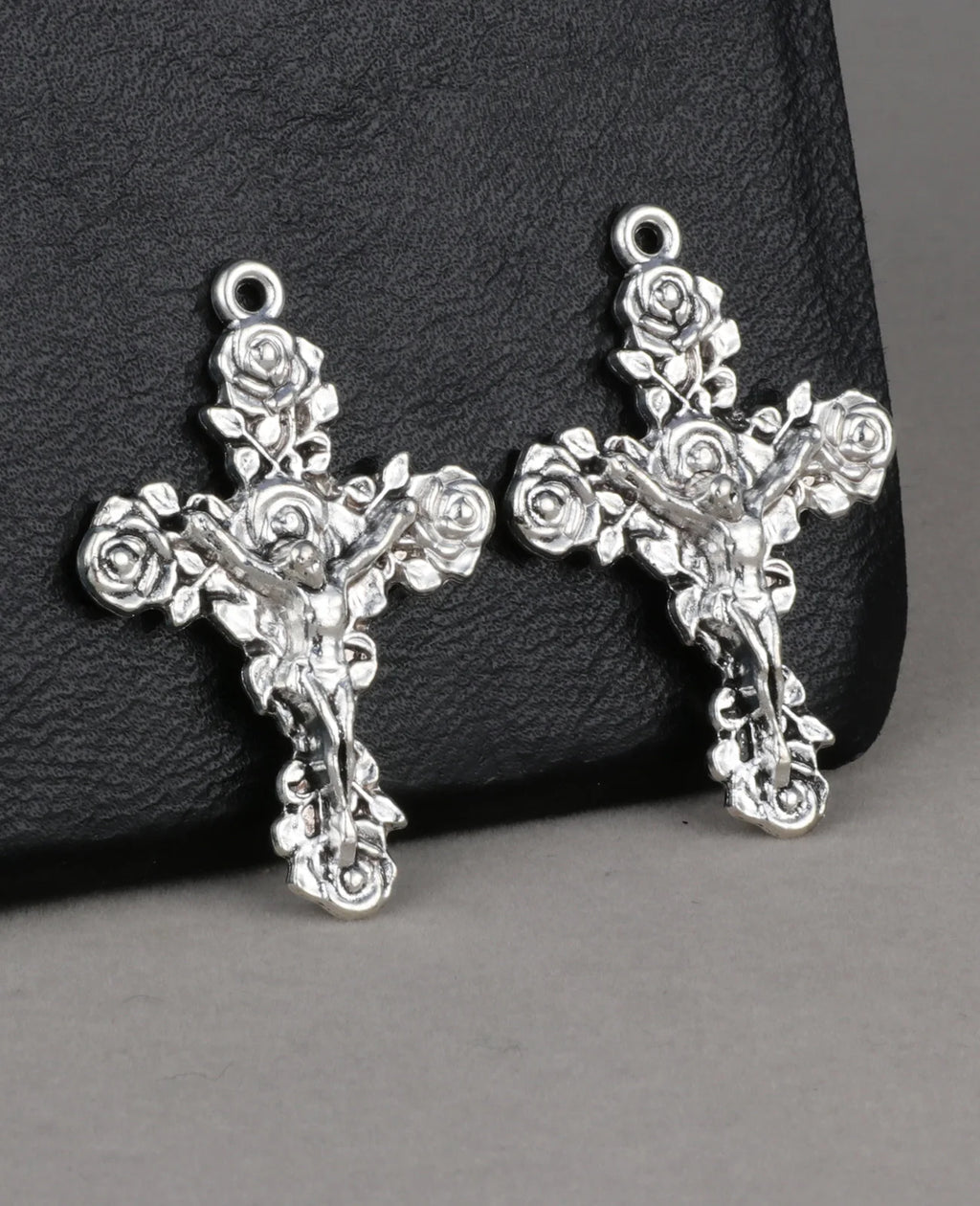 5Pcs Religious Rose Crucifix Cross Pendant Charms for DIY Rosary Chaplet Necklace Bracelet Religious Keepsake Church Supplies