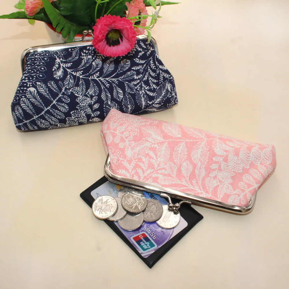 Long Coin Purse Wallet Women Vintage Leaf Print Wallet Card Holders Hasp Creative Clutch Bag Female Lipstick Storage Bag