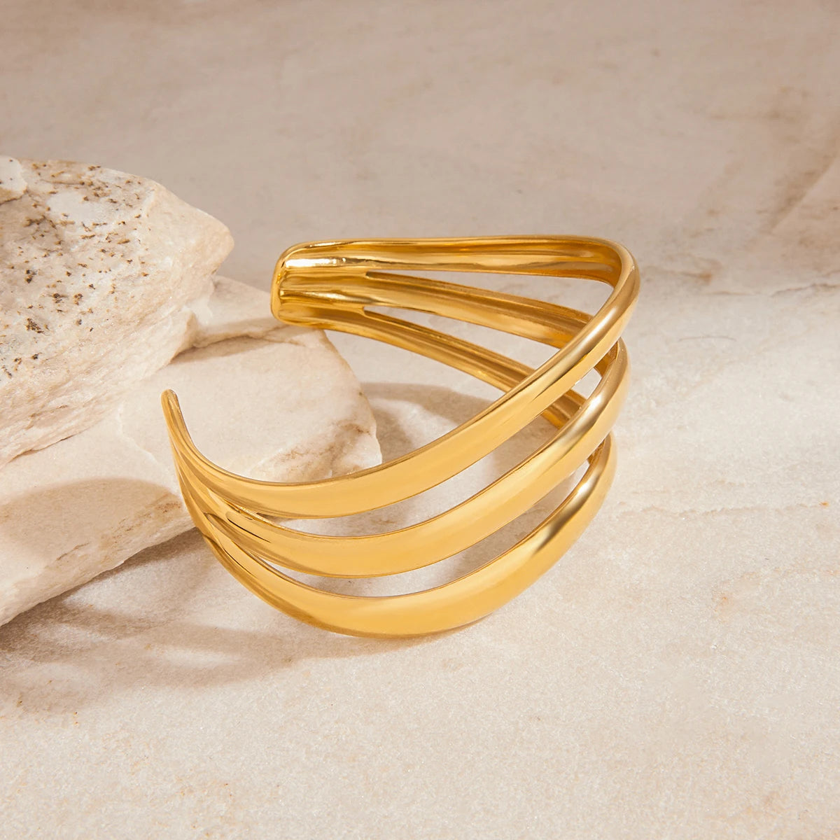 Uworld Minimalist Smooth Hollow Three layer Bracelet 18K Gold Color Plated Stainless Steel Linear Bracelet Women's Jewelry